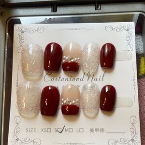 Elegant Red and Glitter Press-On Nails